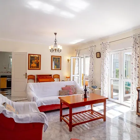 Villa Sevilla Casasol Nerja