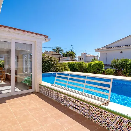 Sevilla Casasol Villa Nerja