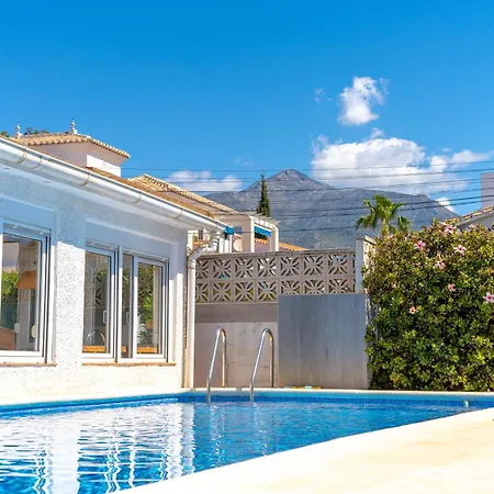 Sevilla Casasol Villa *